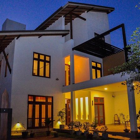 Amuththa Resort アヌラーダプラ エクステリア 写真